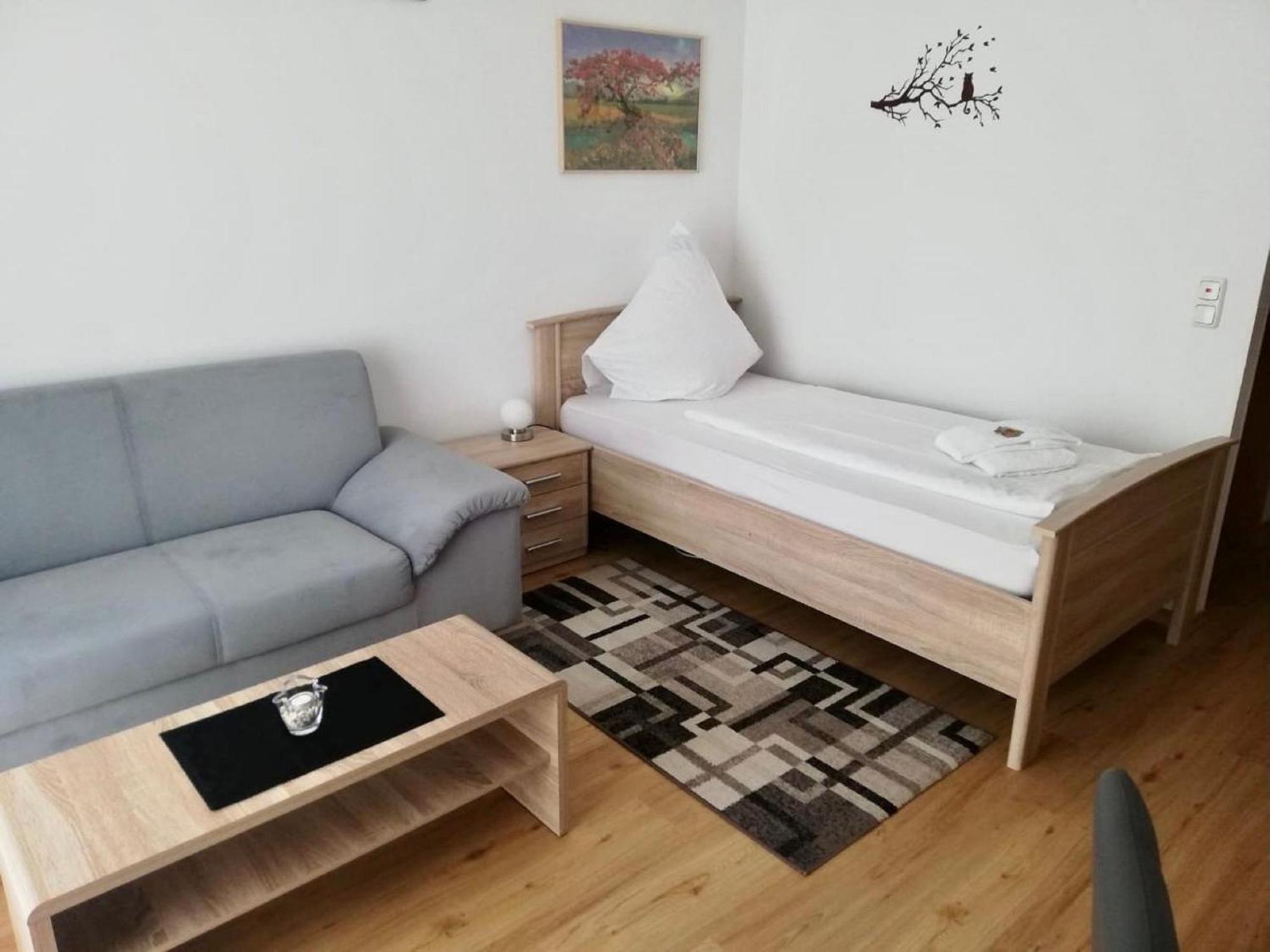 Ferienappartements-Grolik Im Aparthotel Zum Gutshof 호헨바트 외부 사진